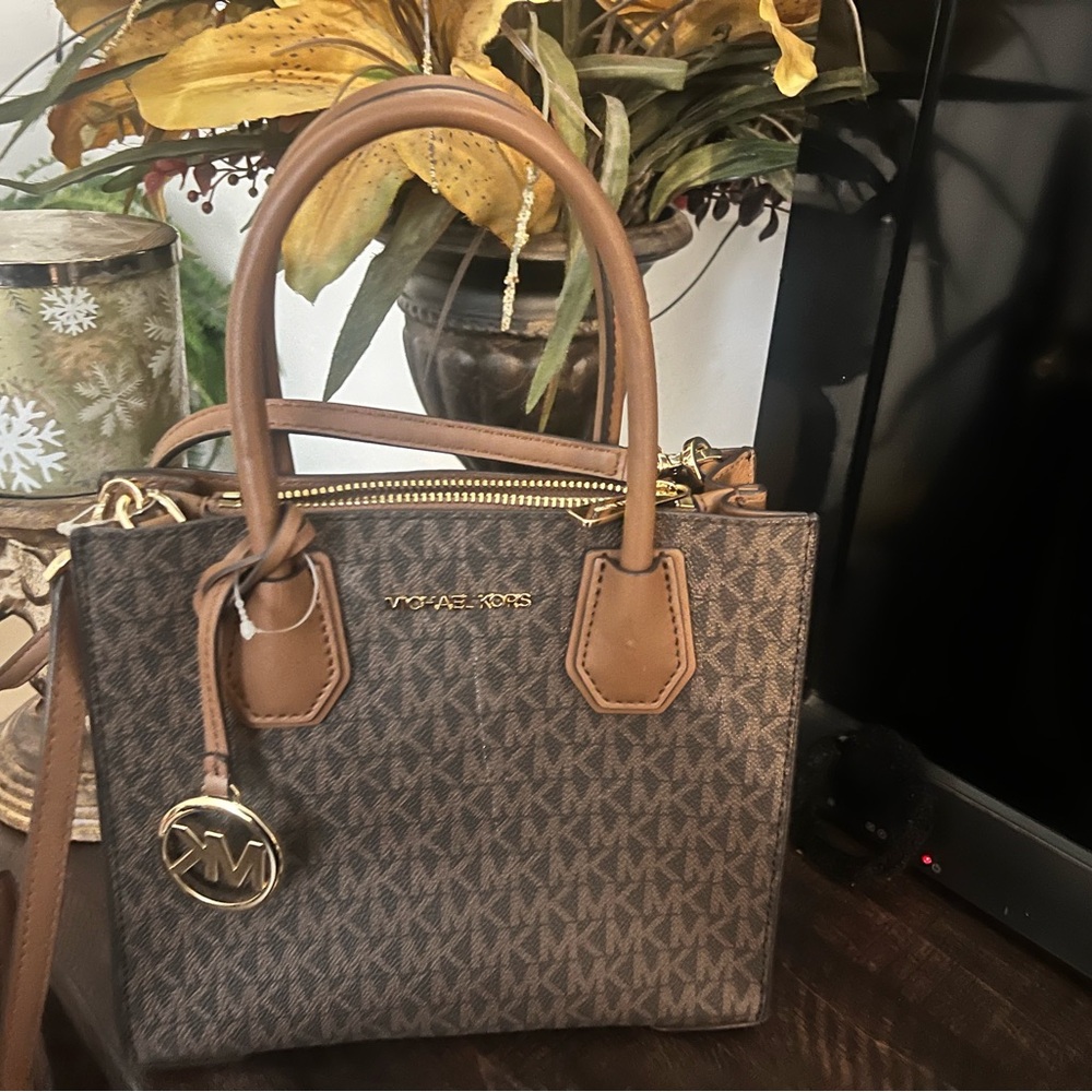 Michael Kors Brown Signature Tote Bag